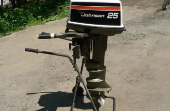 Лодочный мотор Johnson 25 л.с. 2-х тактный